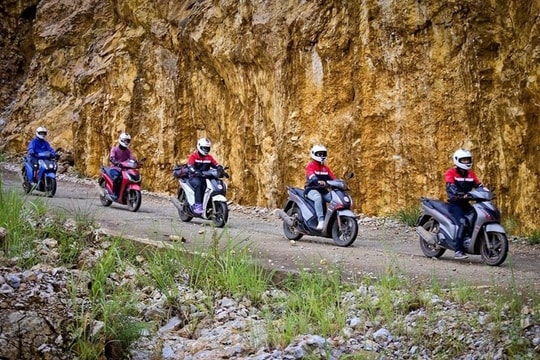 Kinh nghiệm đi xe tay ga qua đèo dốc