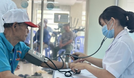 Từ 1/1/2025, hàng triệu người có công với cách mạng nhận tin vui được tăng mức trợ cấp ưu đãi trên 35%