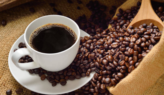 Những lợi ích bất ngờ từ thói quen uống cà phê buổi sáng