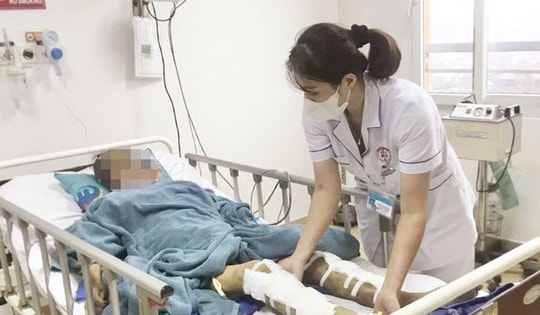 Người đàn ông 69 tuổi ở Quảng Ninh bị sốc đa chấn thương được cứu sống nhờ cấp cứu báo động đỏ bệnh viện