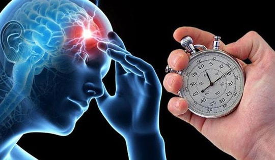 Người đàn ông bị liệt nửa người vì bỏ lỡ 'thời gian vàng' và hệ lụy đáng tiếc