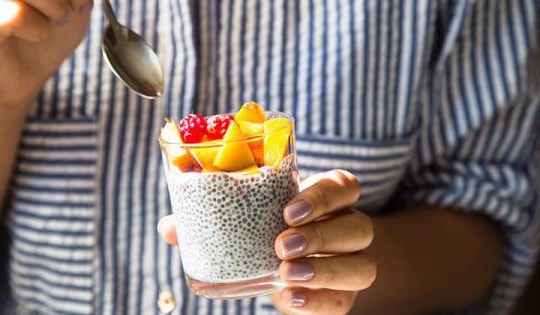 Ăn nhiều hạt chia có tốt không?