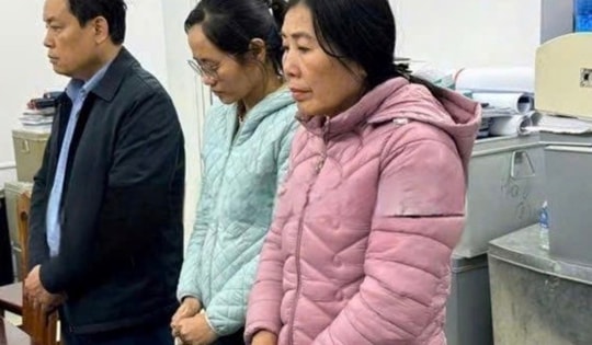 Khởi tố giám đốc trung tâm giáo dục thường xuyên ở Hoà Bình