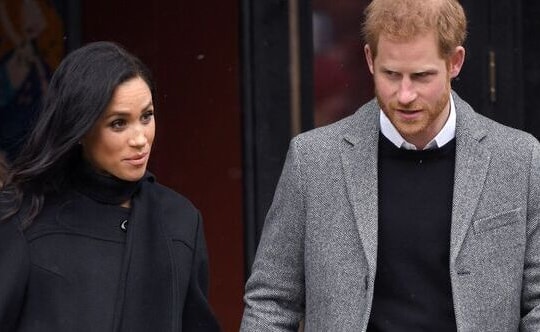 Bức ảnh Giáng sinh cách đây 5 năm khiến Harry và Meghan quyết định rời Hoàng gia Anh