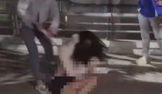 Khởi tố vụ nhân viên ngân hàng bị đánh ghen lột đồ ở Cần Thơ