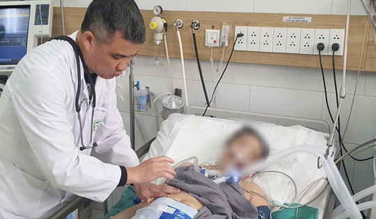 Người phụ nữ 67 tuổi ở Thanh Hóa bị hôn mê sâu, nhập viện cấp cứu sau khi uống nhầm loại hạt chứa chất kịch độc chữa viêm dạ dày