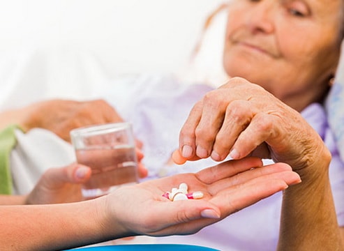 Một số lưu ý khi dùng thuốc trong dịp Tết