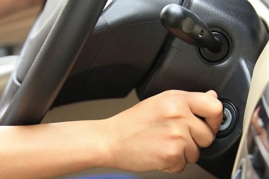 Nguyên nhân khiến ô tô khó đề nổ