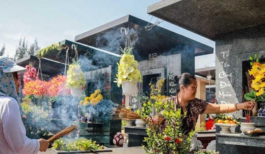 Cuối năm đi tạ mộ có 3 việc cần làm ở nhà, 5 việc nhất định cần kiêng và đừng cầu xin việc này