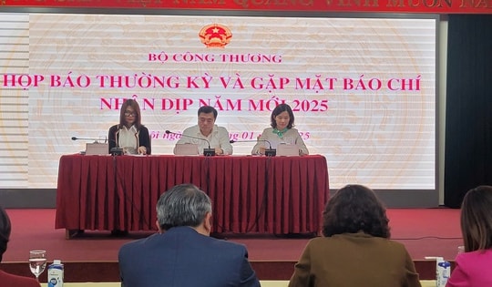 Từ 1/2/2025, giá bán lẻ điện bình quân sẽ thay đổi 2 tháng/lần