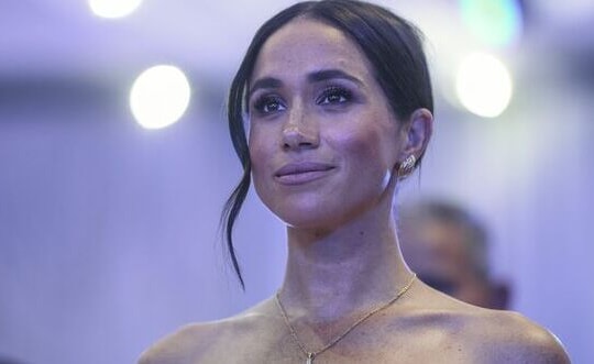 Meghan Markle gây tranh cãi khi sử dụng tước hiệu hoàng gia trên Instagram
