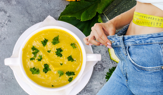 3 món thường ăn trong bữa tối đã giúp tôi giảm từ 63,5kg xuống còn 45kg