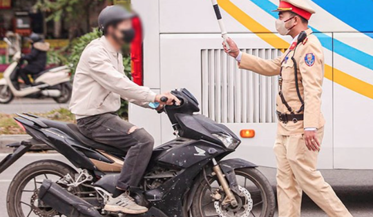 26 mức phạt vi phạm giao thông với ô tô, xe máy mới nhất áp dụng từ 2025