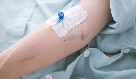 Cô gái 26 tuổi qua đời sau 10 năm chống chọi ung thư phổi, thừa nhận một sai lầm nhiều người Việt mắc phải