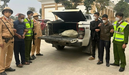 Công an Nghệ An thông tin vụ bắt Chủ tịch xã cùng 35kg ma túy, 4 bánh heroin