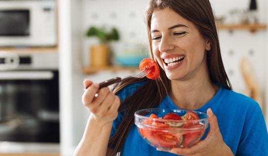 Ăn cà chua mỗi ngày có tốt không?