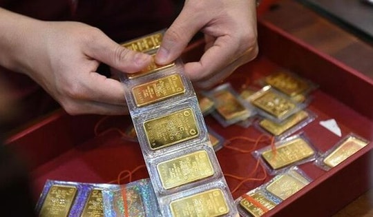 Giá vàng hôm nay 15/1: Vàng nhẫn, vàng miếng SJC ra sao khi giá thế giới tăng?
