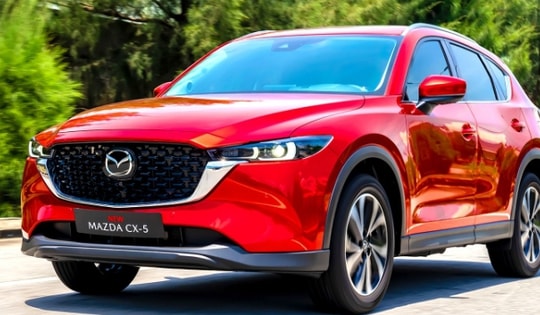 Giá lăn bánh Mazda CX-5 mới nhất đang cực rẻ, Honda CR-V không thể lại doanh số