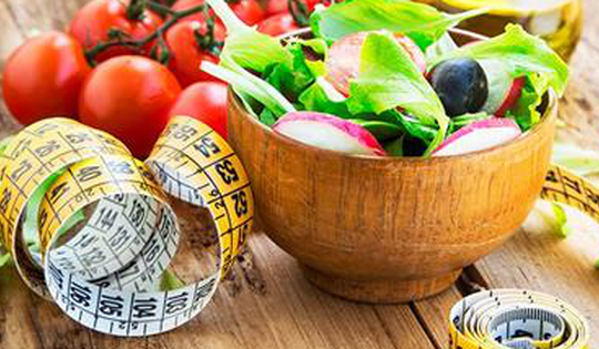 7 loại rau tốt nhất giúp giảm cân và mỡ bụng để có dáng đẹp đón Tết