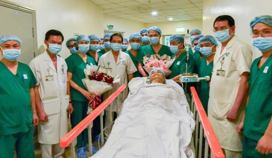 Bệnh viện Quân y 175 thực hiện thành công ca ghép gan đầu tiên