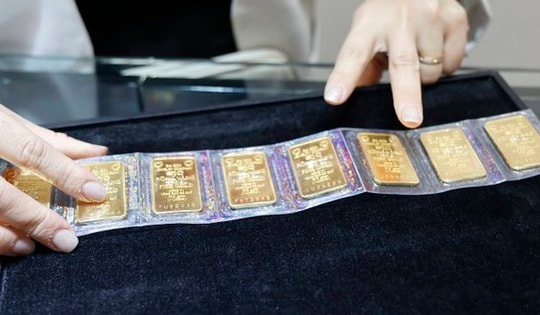 Giá vàng hôm nay 17/1: Vàng nhẫn, vàng miếng SJC tăng cao kỷ lục