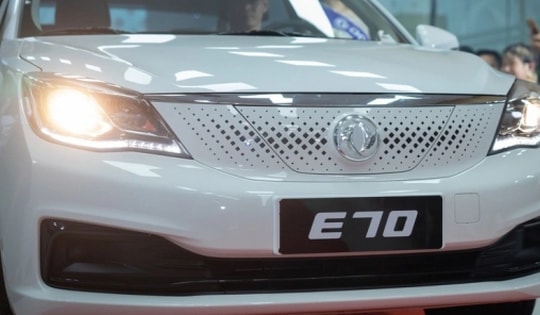 Xe sedan hạng C giá 689 triệu đồng tại Việt Nam, rẻ hơn hẳn Mazda 3 và KIA K3