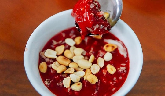 Vì sao tiết canh lọt 'top 100 món ăn tệ nhất thế giới'?