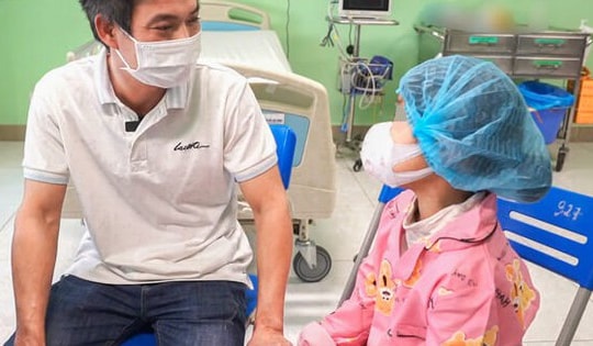 Bé gái 12 tuổi ở Bắc Giang hồi sinh nhờ ghép thận sau khi bị suy thận giai đoạn cuối