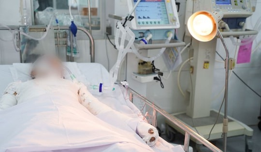 Bác sĩ cảnh báo những nguy hiểm với trẻ em khi gặp tai nạn do pháo nổ tự chế