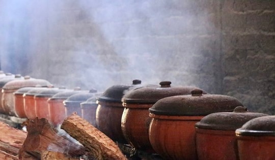 Cá kho làng Vũ Đại tới tấp đơn hàng Tết