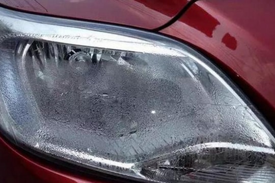 Cách khắc phục đèn ô tô bị hấp hơi nước