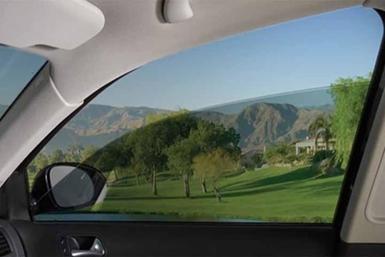 Cách làm mát ô tô khi điều hòa bị hỏng