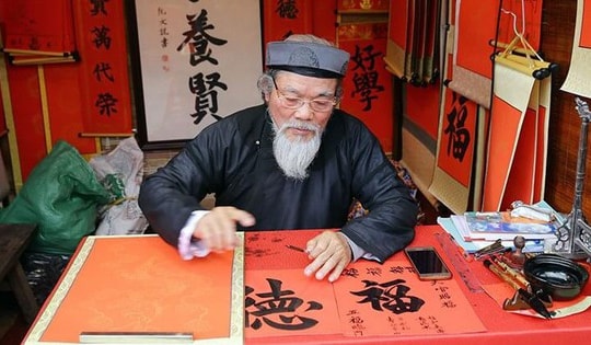 Xin chữ gì đầu năm 2025 để mang lại may mắn, tài lộc