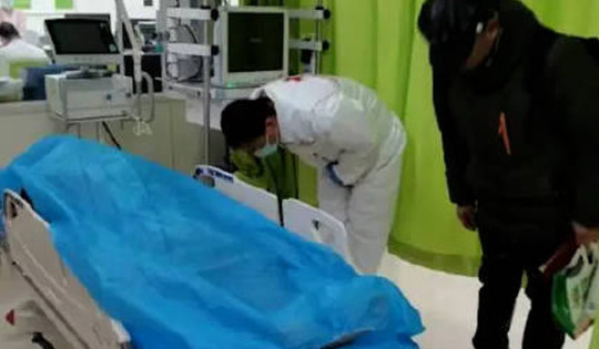 Người đàn ông 68 tuổi nửa đêm co giật toàn thân, tử vong 1 giờ sau đó vì ăn 2 thứ trước khi đi ngủ