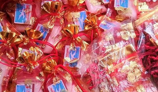 Nên mua gì vào mùng 1 Tết Ất Tỵ 2025 để may mắn, tài lộc cả năm?