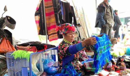 Độc đáo chợ phiên những ngày cuối năm ở Bắc Kạn