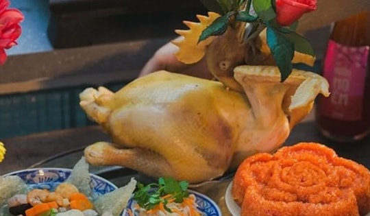 Năm Ất Tỵ 2025, nếu không cúng gà đêm Giao thừa vì quan niệm ‘rắn cắn gà’ thì cúng gì thay thế?