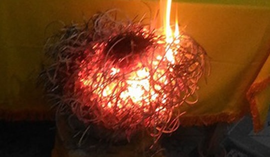 Bát hương cháy âm, cháy dương theo tâm linh là phúc hay họa