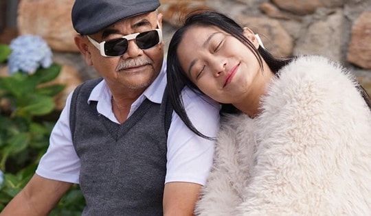 NSND Việt Anh: 'Tôi như được tái sinh khi yêu bạn gái kém 36 tuổi'