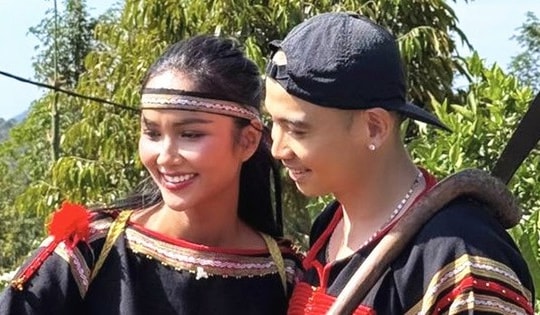 Hoa hậu H'Hen Niê đưa bạn trai về quê ăn Tết, hé lộ về đám cưới