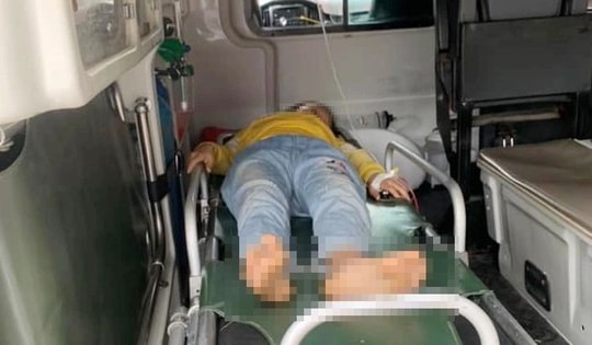 Hai chị em ruột uống nhầm thuốc trừ sâu khi đi đồng cùng mẹ