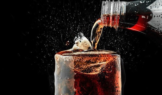 Đồ uống có đường làm tăng nguy cơ mắc căn bệnh gây tử vong hàng đầu trên thế giới