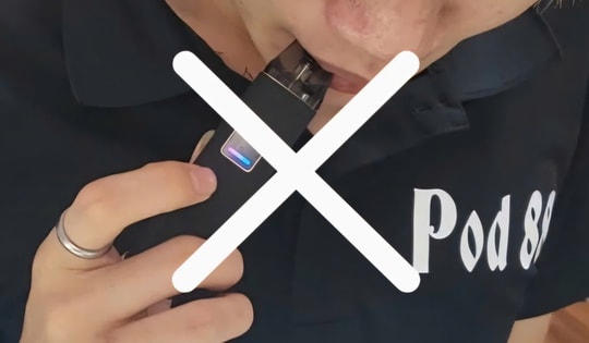 Cấm thuốc lá điện tử từ năm 2025: Người dùng có bị xử phạt?