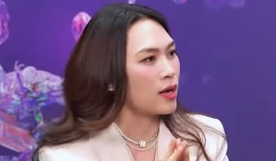 Nữ ca sĩ có fan 4 đời, sang Mỹ hát cháy vé: "Thay đổi nào cũng có sự đau đớn"