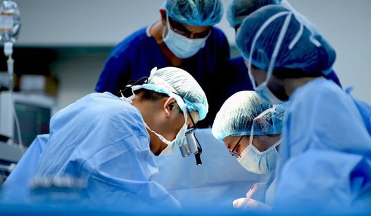 Chỉ số CPI ngành Y Dược tăng mạnh nhất tháng 1/2025