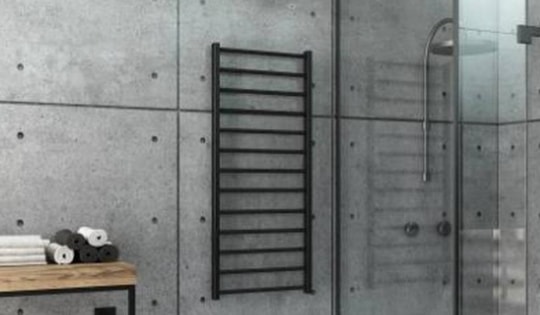 Mẹo tẩy cặn trên kính phòng tắm hiệu quả bất ngờ