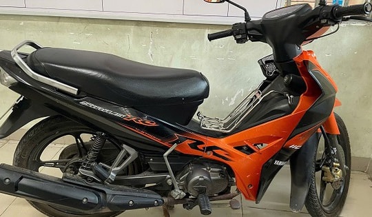 Bắt khẩn cấp đối tượng gây ra 11 vụ cướp ở Bình Dương