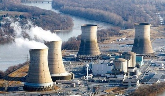 Nhà máy điện hạt nhân hoàn thành sẽ đóng góp vào tổng công suất điện thế nào?