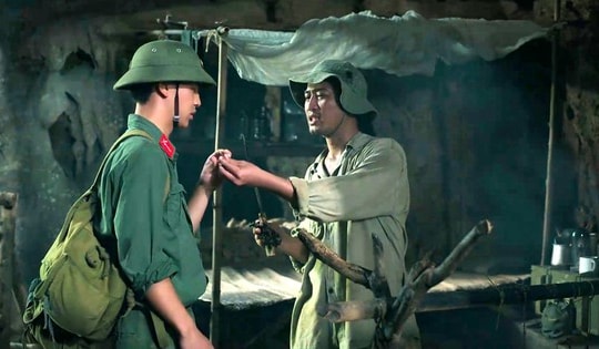 Khán giả sốc khi biết sự thật sau cảnh phim của Doãn Quốc Đam trên VTV