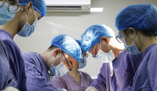 Người đàn ông 61 tuổi ở Phú Thọ bất ngờ phát hiện ung thư đại tràng từ dấu hiệu nhiều người Việt bỏ qua